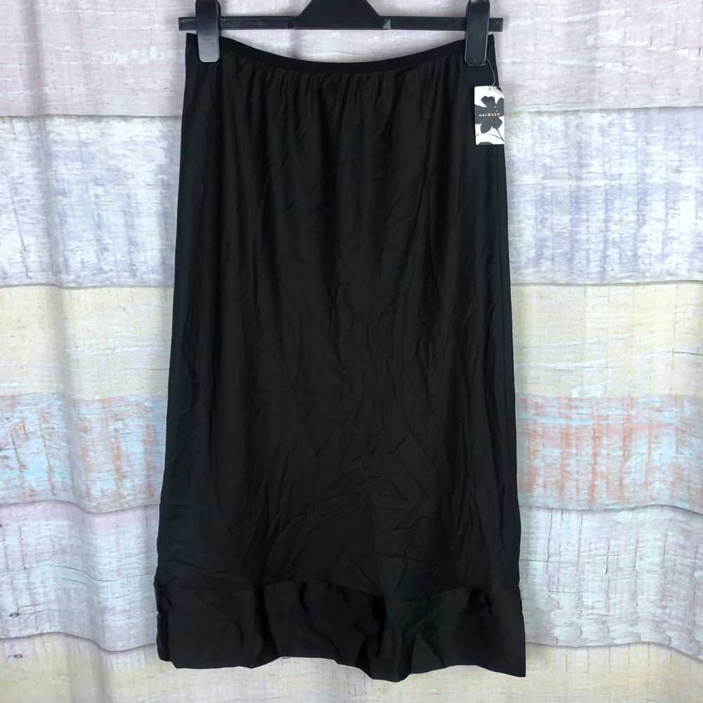 Halogen Black Under Skirt
